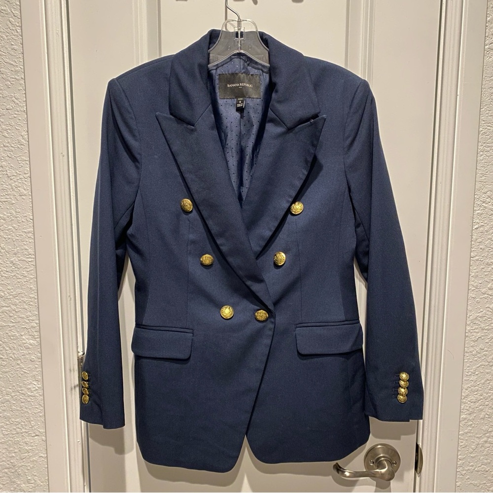 ✨Banana Republic✨ Navy Blazer with Gold Buttons